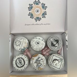 Floral scented candles